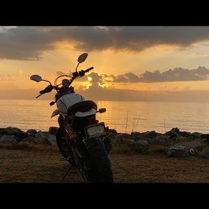 Meet your Posher, Tomas